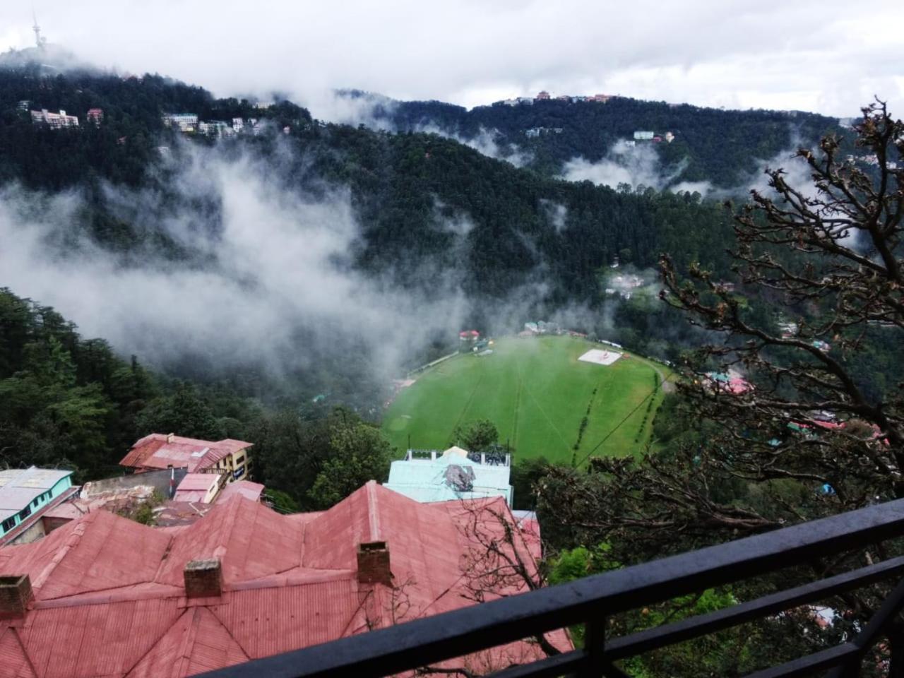 Apple House Bed & Breakfast Shimla Exterior photo