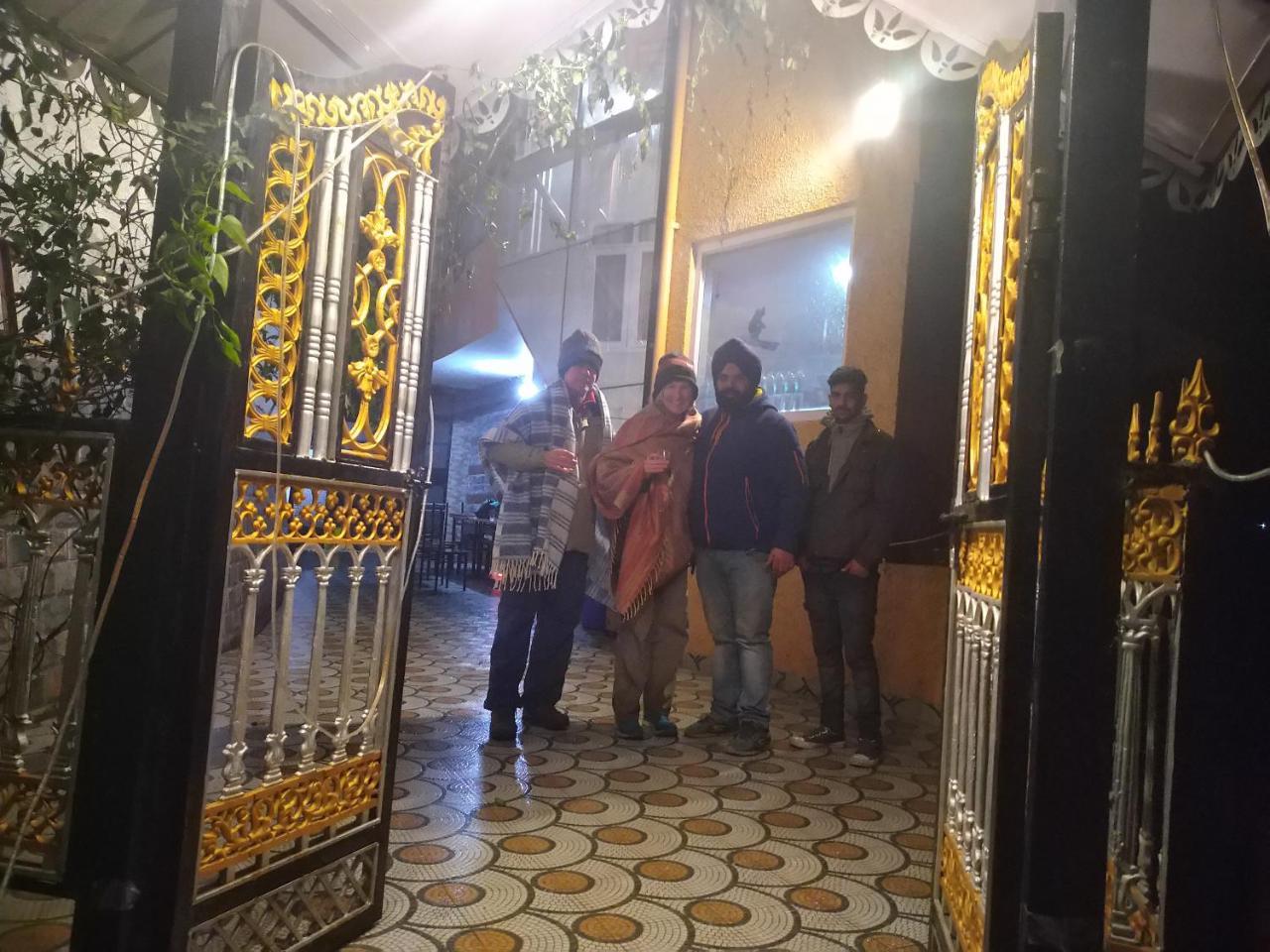 Apple House Bed & Breakfast Shimla Exterior photo